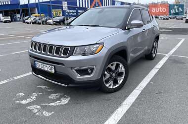 Внедорожник / Кроссовер Jeep Compass 2019 в Киеве