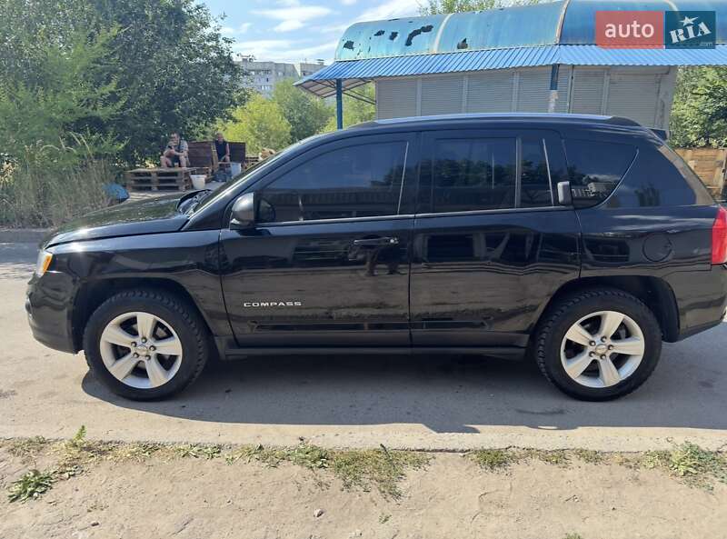 Позашляховик / Кросовер Jeep Compass 2013 в Запоріжжі