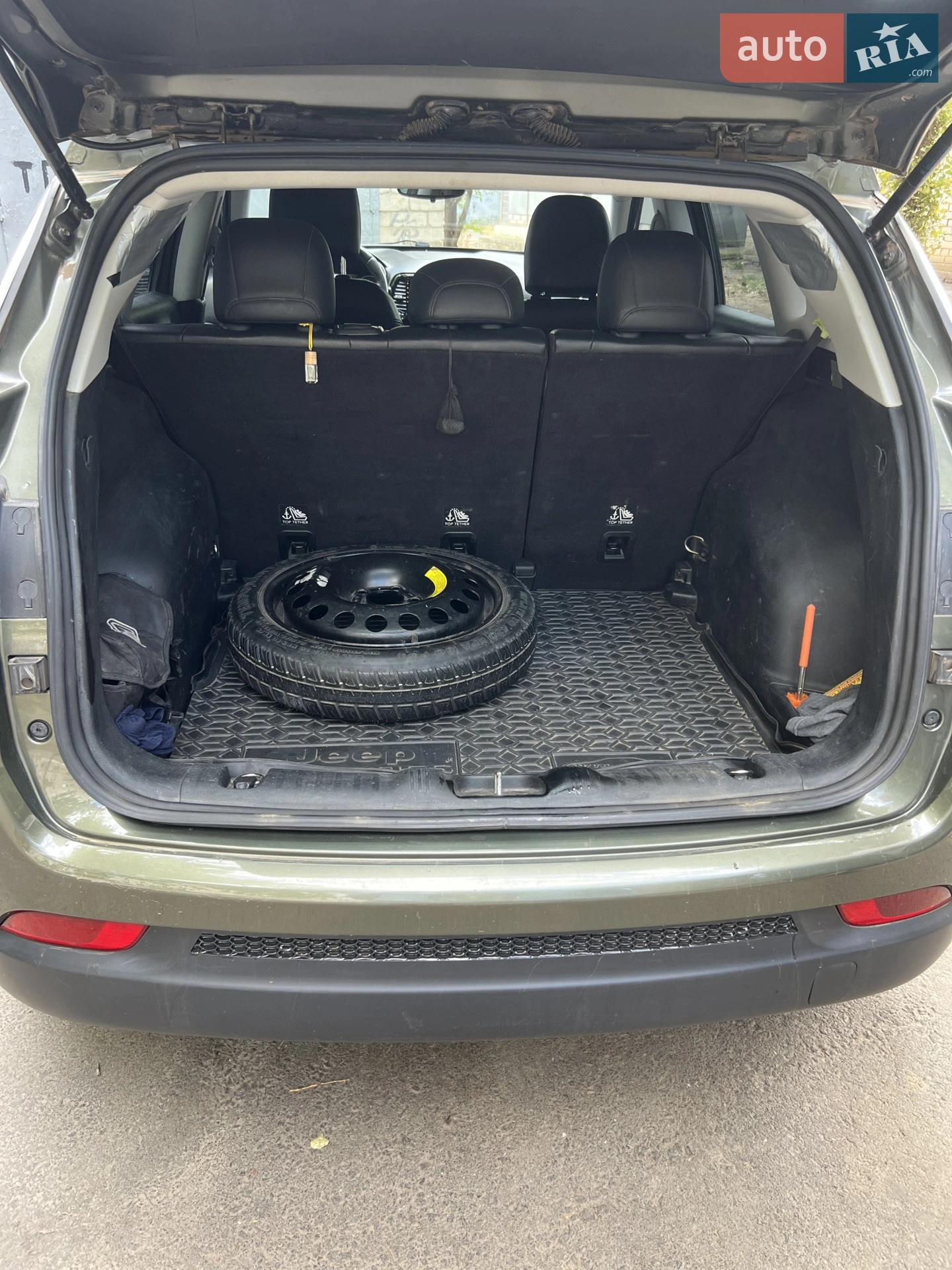 2017 Jeep Compass - мініатюра 13