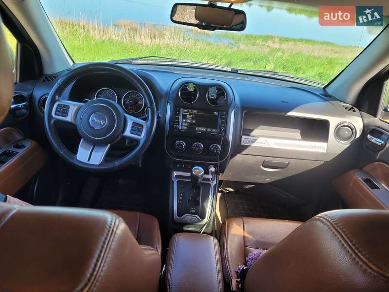 Внедорожник / Кроссовер Jeep Compass 2013 в Борисполе