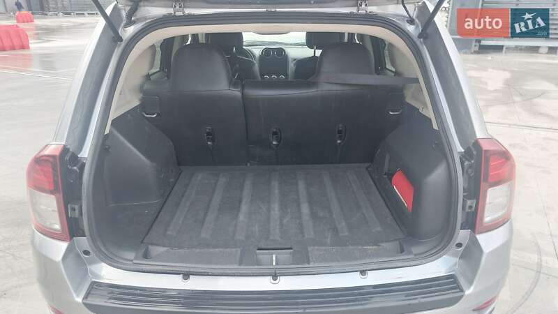 Внедорожник / Кроссовер Jeep Compass 2016 в Киеве фото 17 Внедорожник / Кроссовер Jeep Compass 2016 в Киеве