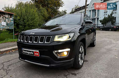 Внедорожник / Кроссовер Jeep Compass 2017 в Киеве