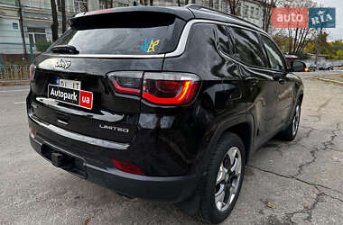 Внедорожник / Кроссовер Jeep Compass 2017 в 