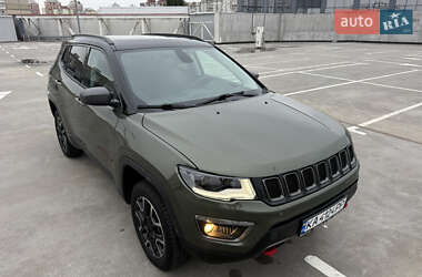 Внедорожник / Кроссовер Jeep Compass 2020 в 
