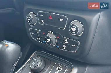 Внедорожник / Кроссовер Jeep Compass 2020 в 