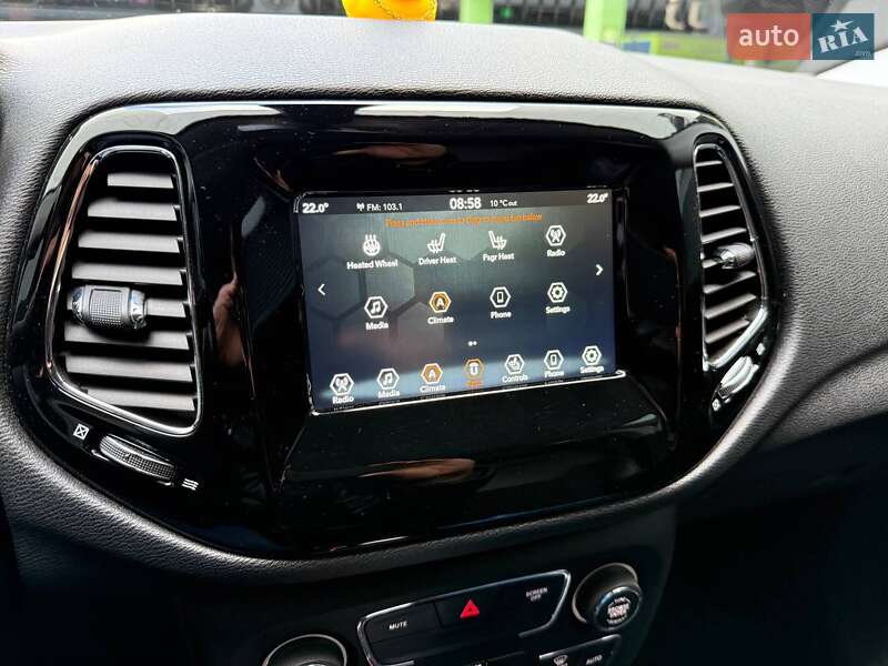 Позашляховик / Кросовер Jeep Compass 2019 в Києві фото 21 Позашляховик / Кросовер Jeep Compass 2019 в Києві