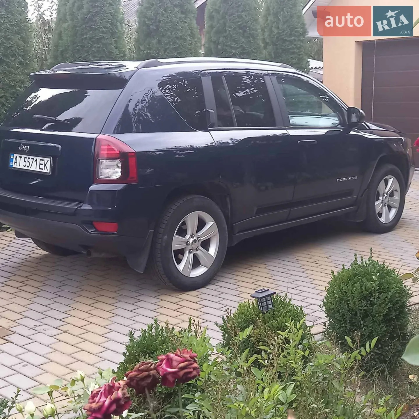2016 Jeep Compass - мініатюра 6
