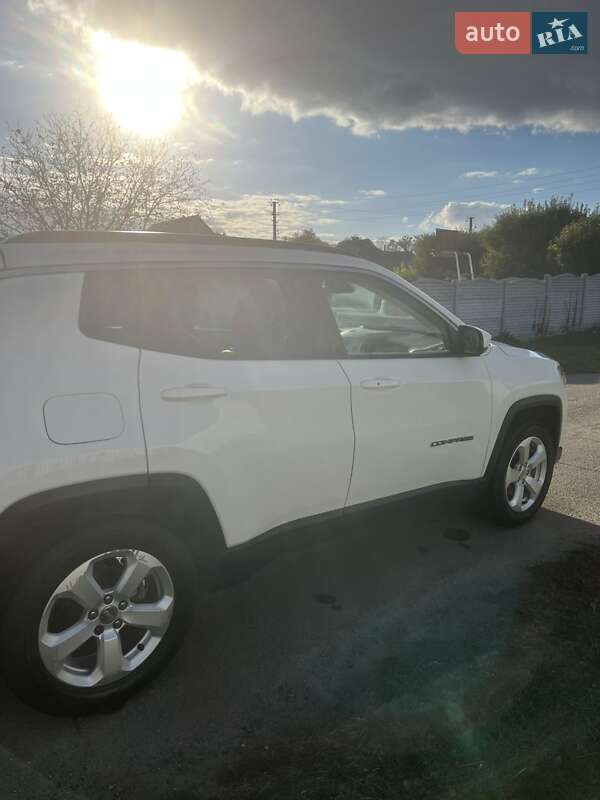 Внедорожник / Кроссовер Jeep Compass 2017 в Полтаве фото 2 Внедорожник / Кроссовер Jeep Compass 2017 в Полтаве