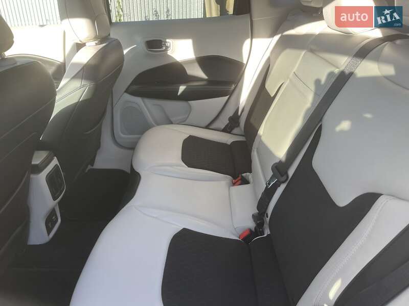Внедорожник / Кроссовер Jeep Compass 2017 в Полтаве фото 28 Внедорожник / Кроссовер Jeep Compass 2017 в Полтаве
