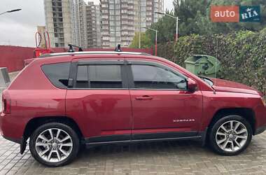 Внедорожник / Кроссовер Jeep Compass 2013 в 