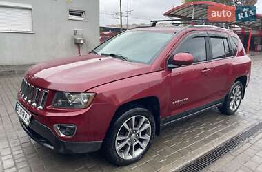 Внедорожник / Кроссовер Jeep Compass 2013 в 