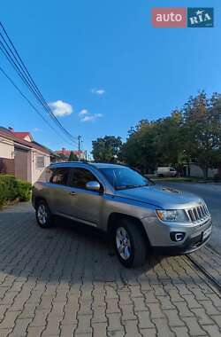 Внедорожник / Кроссовер Jeep Compass 2014 в 