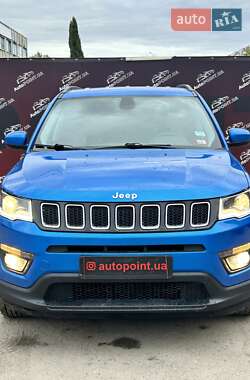Внедорожник / Кроссовер Jeep Compass 2018 в 