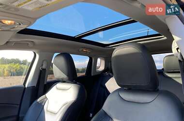 Внедорожник / Кроссовер Jeep Compass 2017 в 