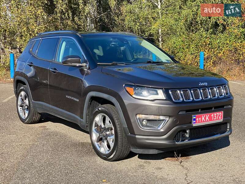 Внедорожник / Кроссовер Jeep Compass 2017 в Киеве