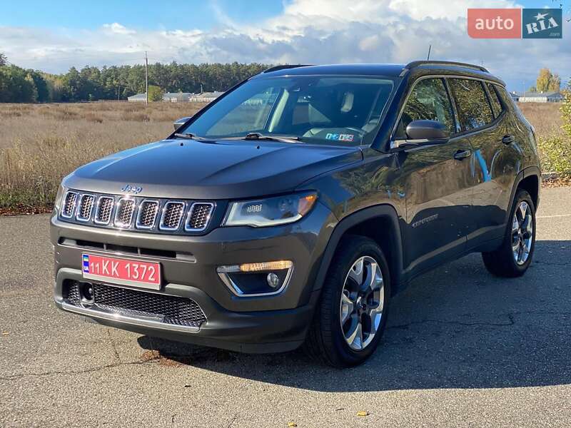Внедорожник / Кроссовер Jeep Compass 2017 в Киеве