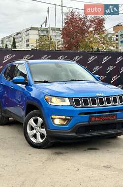 Внедорожник / Кроссовер Jeep Compass 2018 в 