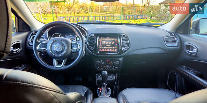 Внедорожник / Кроссовер Jeep Compass 2021 в Киеве
