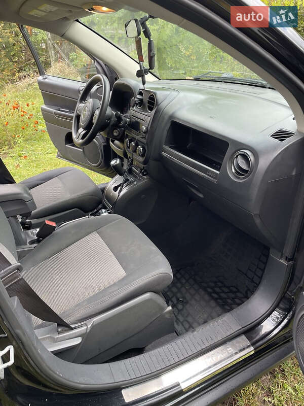 Внедорожник / Кроссовер Jeep Compass 2012 в Киеве