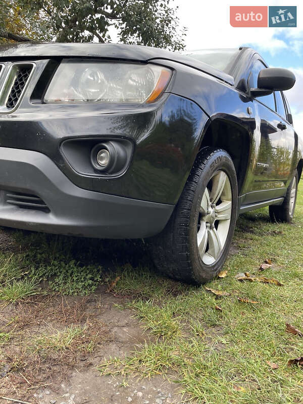 Внедорожник / Кроссовер Jeep Compass 2012 в Киеве