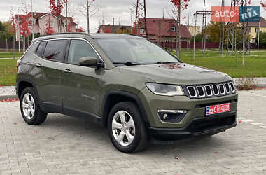 Внедорожник / Кроссовер Jeep Compass 2017 в 