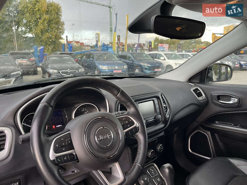 Позашляховик / Кросовер Jeep Compass 2017 в Львові