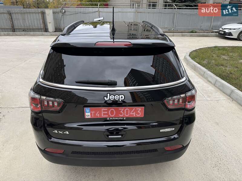 Внедорожник / Кроссовер Jeep Compass 2017 в Киеве фото 13 Внедорожник / Кроссовер Jeep Compass 2017 в Киеве