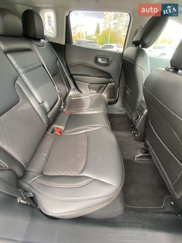 Внедорожник / Кроссовер Jeep Compass 2018 в Кропивницком