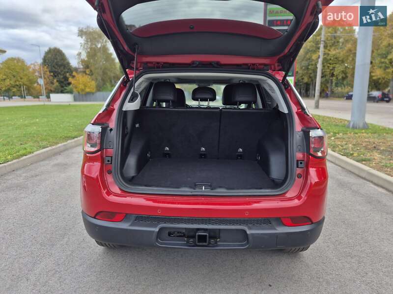 Позашляховик / Кросовер Jeep Compass 2017 в Житомирі фото 37 Позашляховик / Кросовер Jeep Compass 2017 в Житомирі