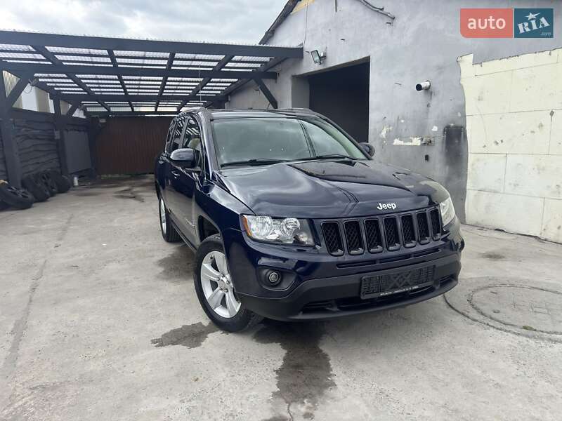 Внедорожник / Кроссовер Jeep Compass 2016 в Киеве