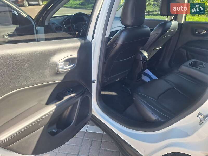 Позашляховик / Кросовер Jeep Compass 2018 в Києві