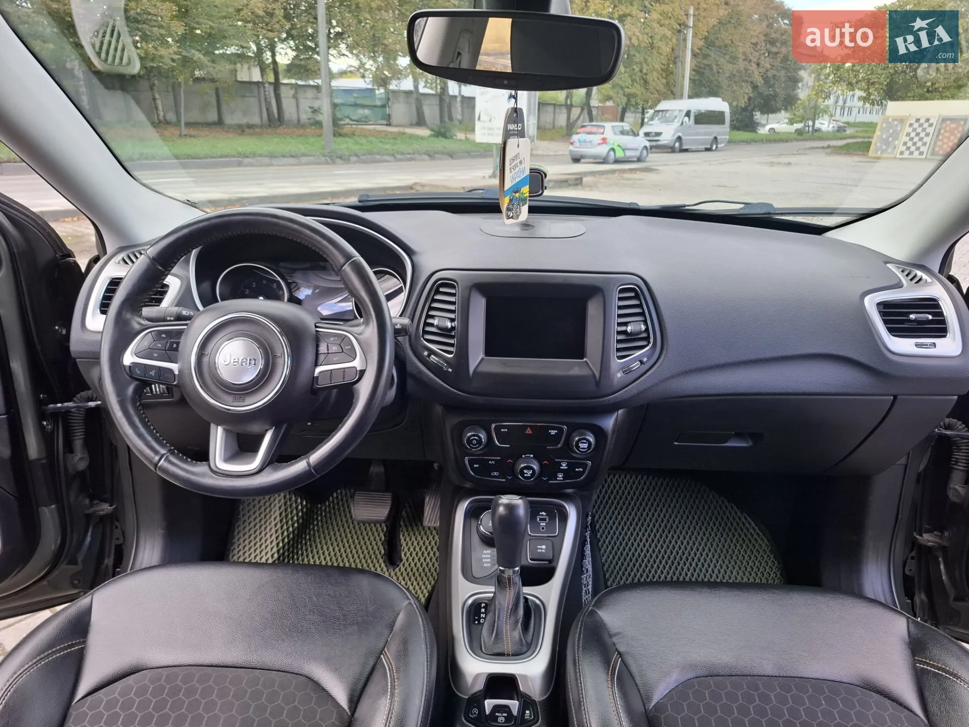2017 Jeep Compass - мініатюра 15