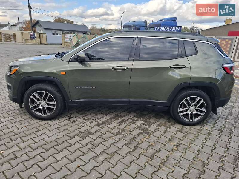 Позашляховик / Кросовер Jeep Compass 2017 в Чернівцях