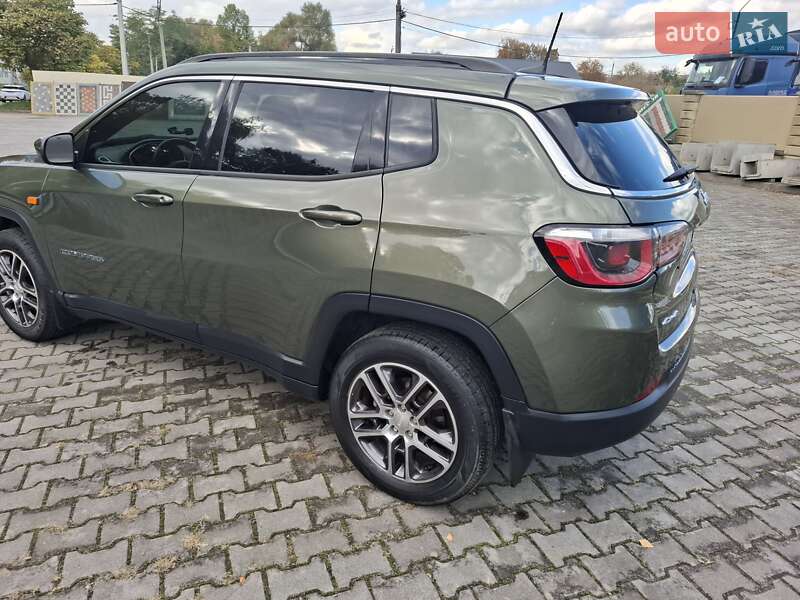 Позашляховик / Кросовер Jeep Compass 2017 в Чернівцях