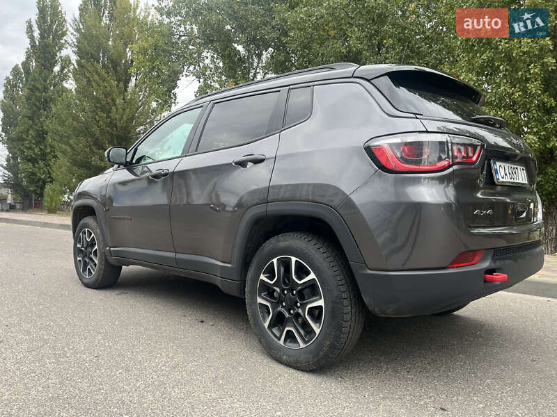 Позашляховик / Кросовер Jeep Compass 2020 в Черкасах фото 3 Позашляховик / Кросовер Jeep Compass 2020 в Черкасах