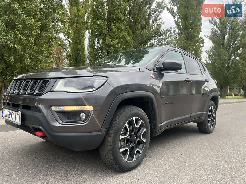 Позашляховик / Кросовер Jeep Compass 2020 в Черкасах фото 4 Позашляховик / Кросовер Jeep Compass 2020 в Черкасах