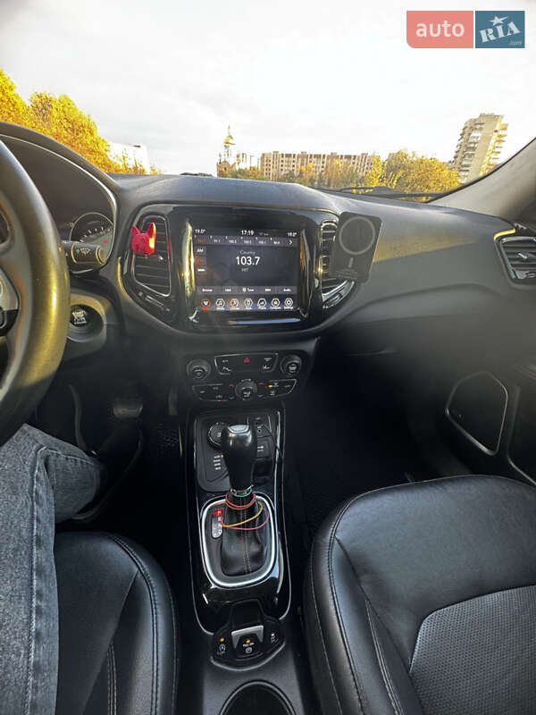 Позашляховик / Кросовер Jeep Compass 2018 в Рівному фото 14 Позашляховик / Кросовер Jeep Compass 2018 в Рівному