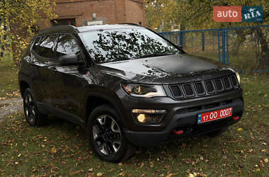 Внедорожник / Кроссовер Jeep Compass 2018 в 
