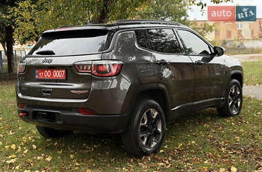 Внедорожник / Кроссовер Jeep Compass 2018 в 