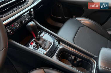 Внедорожник / Кроссовер Jeep Compass 2021 в 