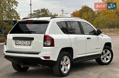 Внедорожник / Кроссовер Jeep Compass 2014 в 