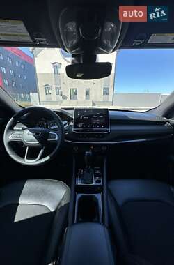 Внедорожник / Кроссовер Jeep Compass 2023 в 