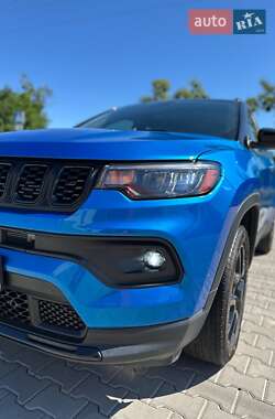 Внедорожник / Кроссовер Jeep Compass 2023 в 