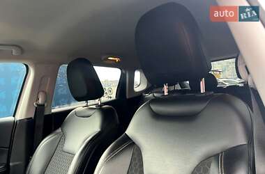 Позашляховик / Кросовер Jeep Compass 2017 в 