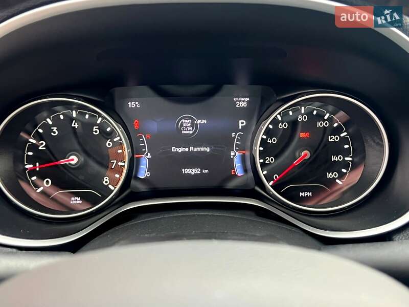 Внедорожник / Кроссовер Jeep Compass 2017 в Киеве