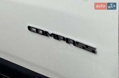 Позашляховик / Кросовер Jeep Compass 2017 в 
