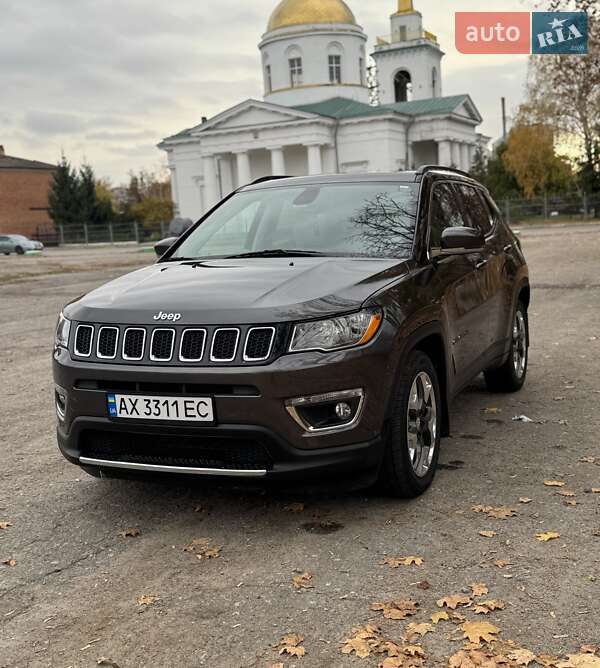 Внедорожник / Кроссовер Jeep Compass 2018 в Чугуеве