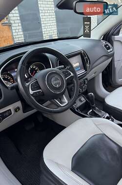 Внедорожник / Кроссовер Jeep Compass 2018 в Чугуеве
