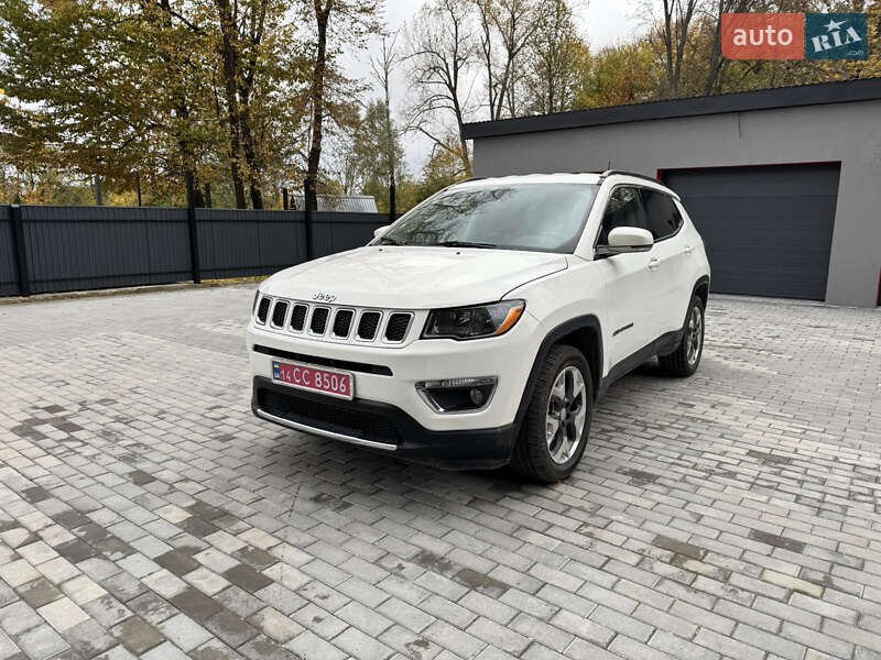 Внедорожник / Кроссовер Jeep Compass 2019 в Борщеве фото 3 Внедорожник / Кроссовер Jeep Compass 2019 в Борщеве