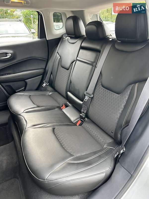 Позашляховик / Кросовер Jeep Compass 2018 в Сумах фото 19 Позашляховик / Кросовер Jeep Compass 2018 в Сумах